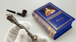 Pfeifen Serienpfeifen  Dunhill Pipes The Coronation of Queen Victoria 1838