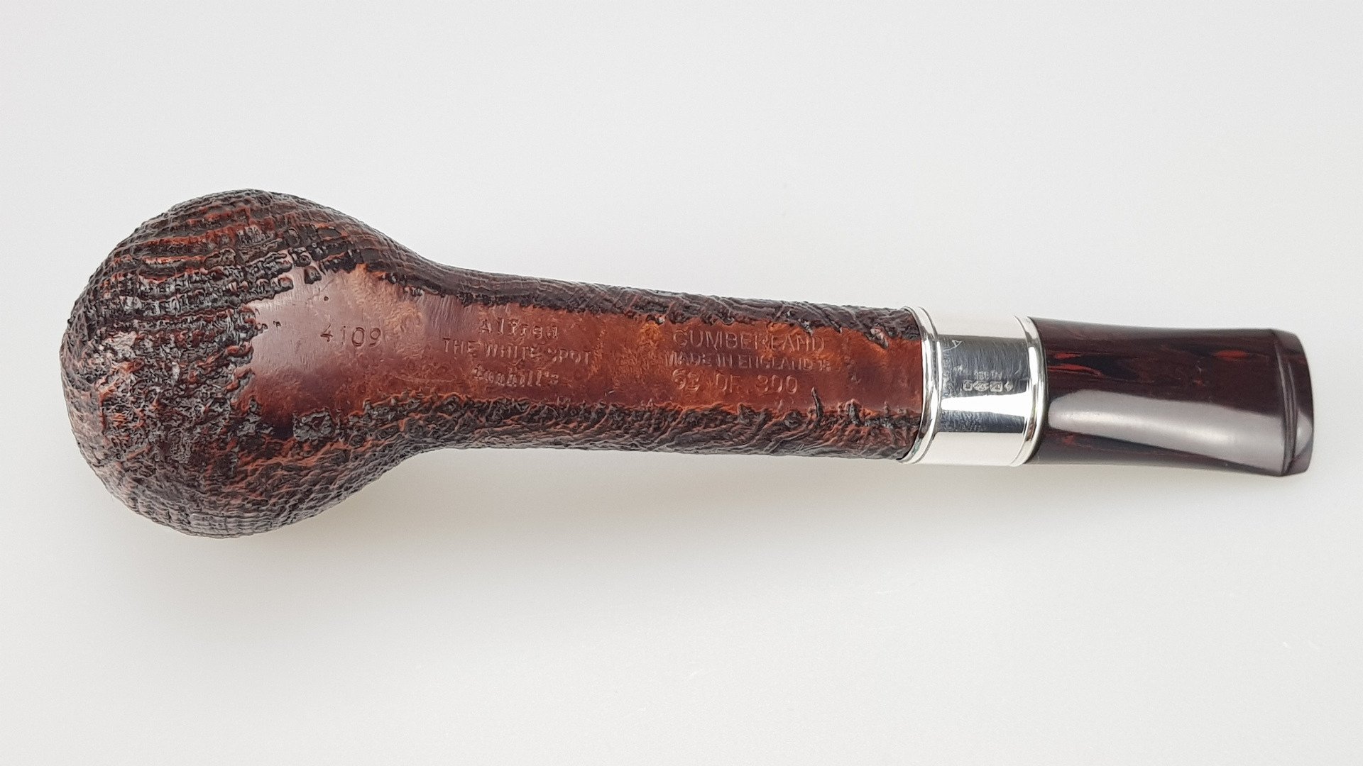 Dunhill Christmas Pipe 2018 The Seven-Headed Mouse King Detailbild 4