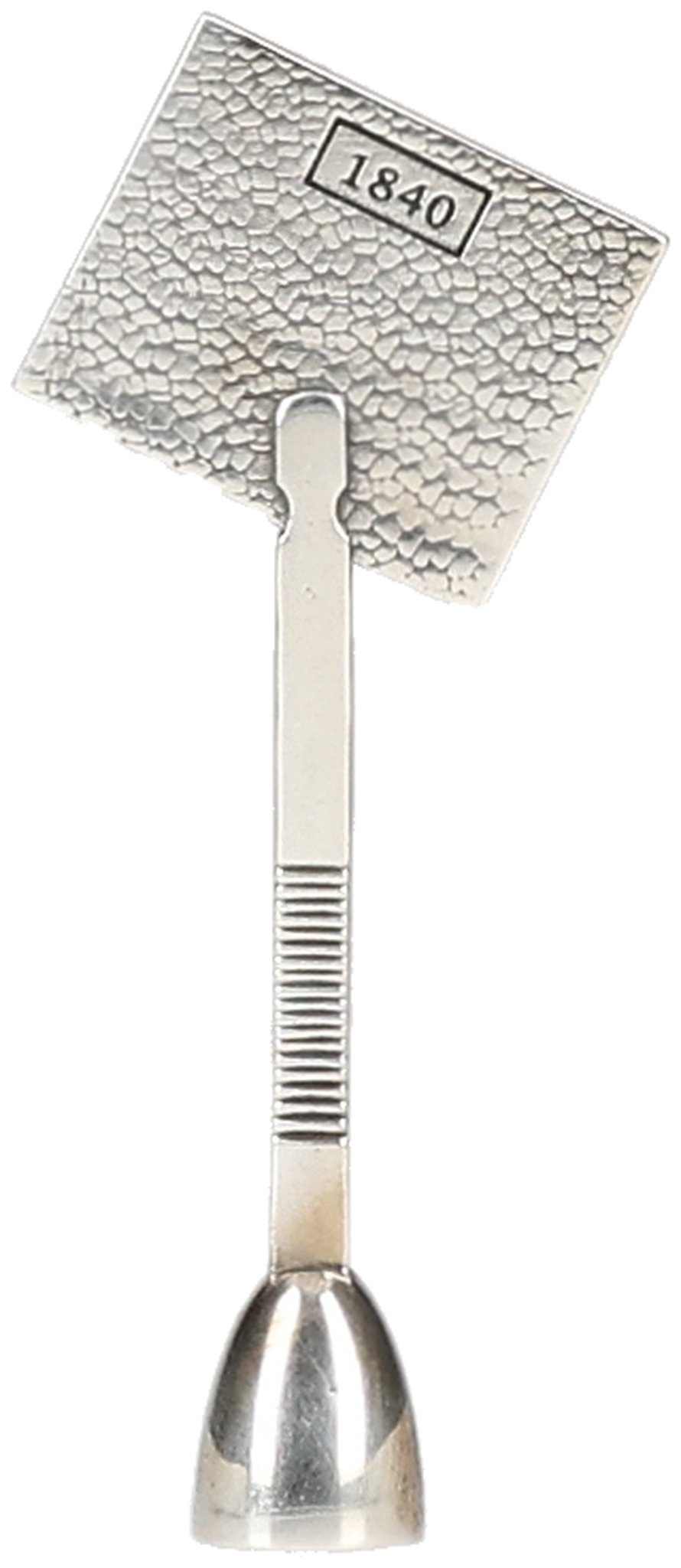 4 The Penny Black Zulu Chestnut_08