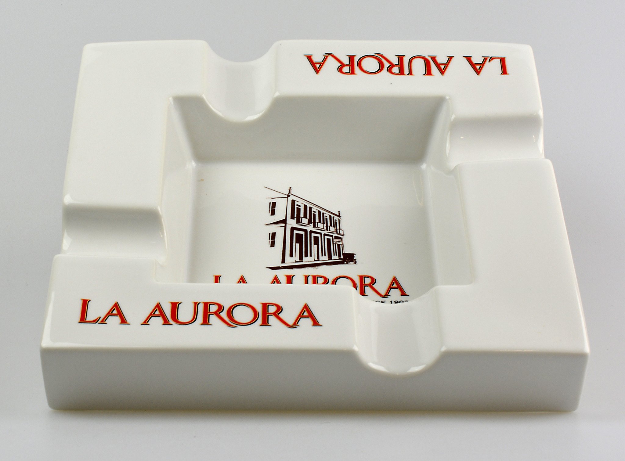 La Aurora Zigarrenascher Weiß Longfiller