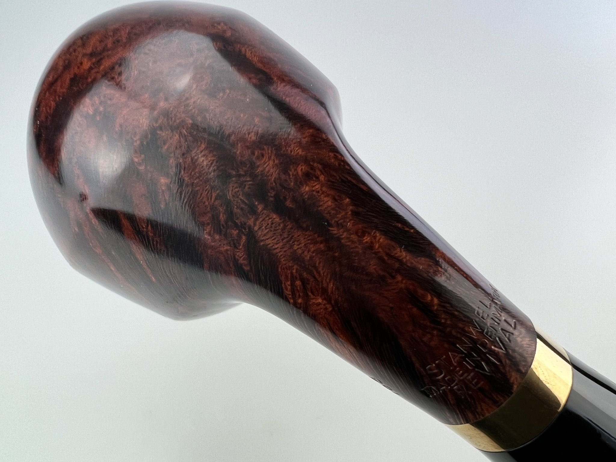 Stanwell Einzelstücke und Restposten (NOS) Revival Modell 168/9 dunkelbraun