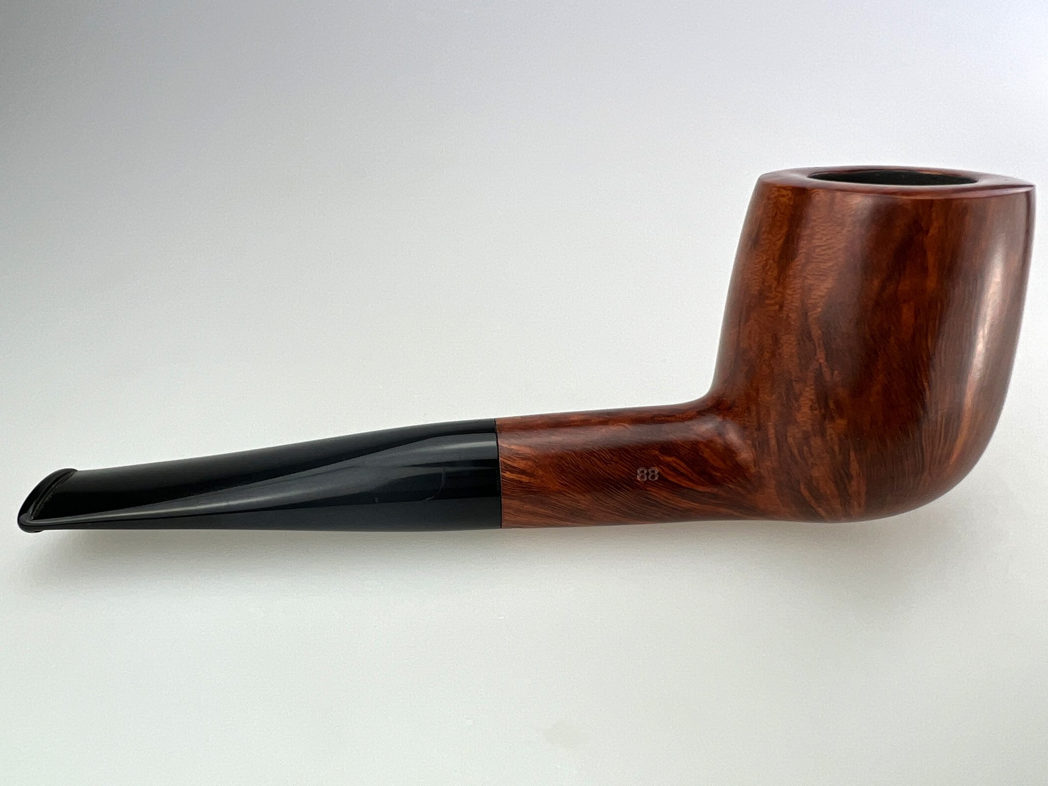 Stanwell Einzelstücke und Restposten (NOS) Danske Club Vario Modell 88