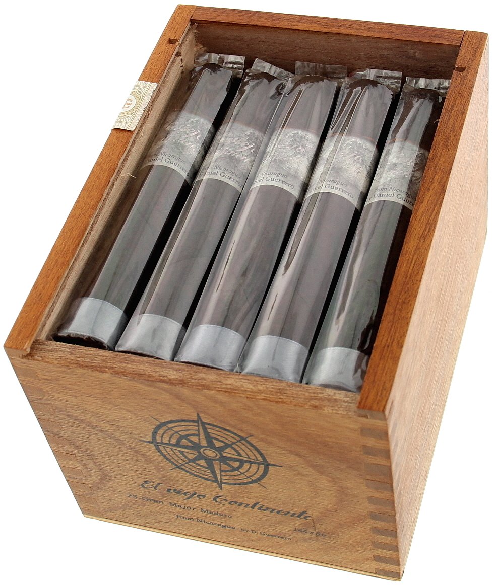 El Viejo Continente Maduro Gran Major (5.75x56) Kiste offen