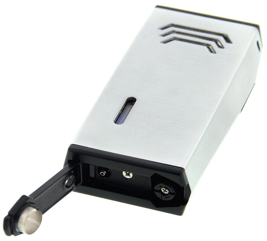 Bugatti BOSS Twin-Jet Zigarrenfeuerzeug Chrome Detailansicht