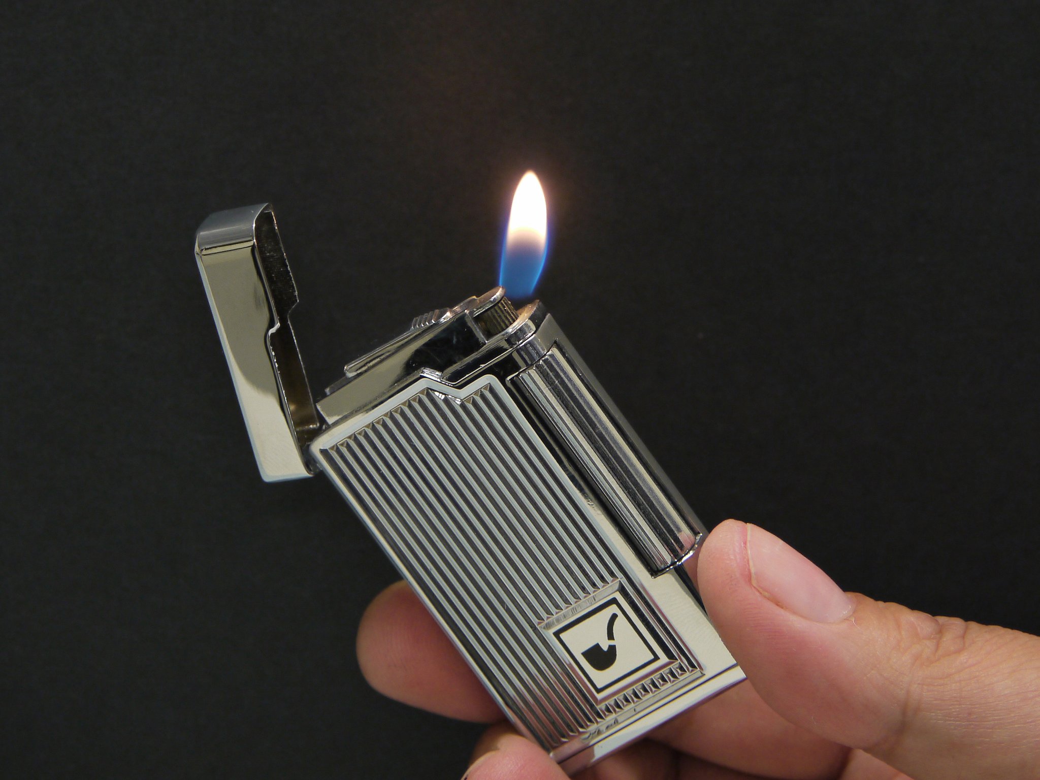 Passatore Pfeifenfeuerzeug chrom poliert mit Streifen (234041) Flamme