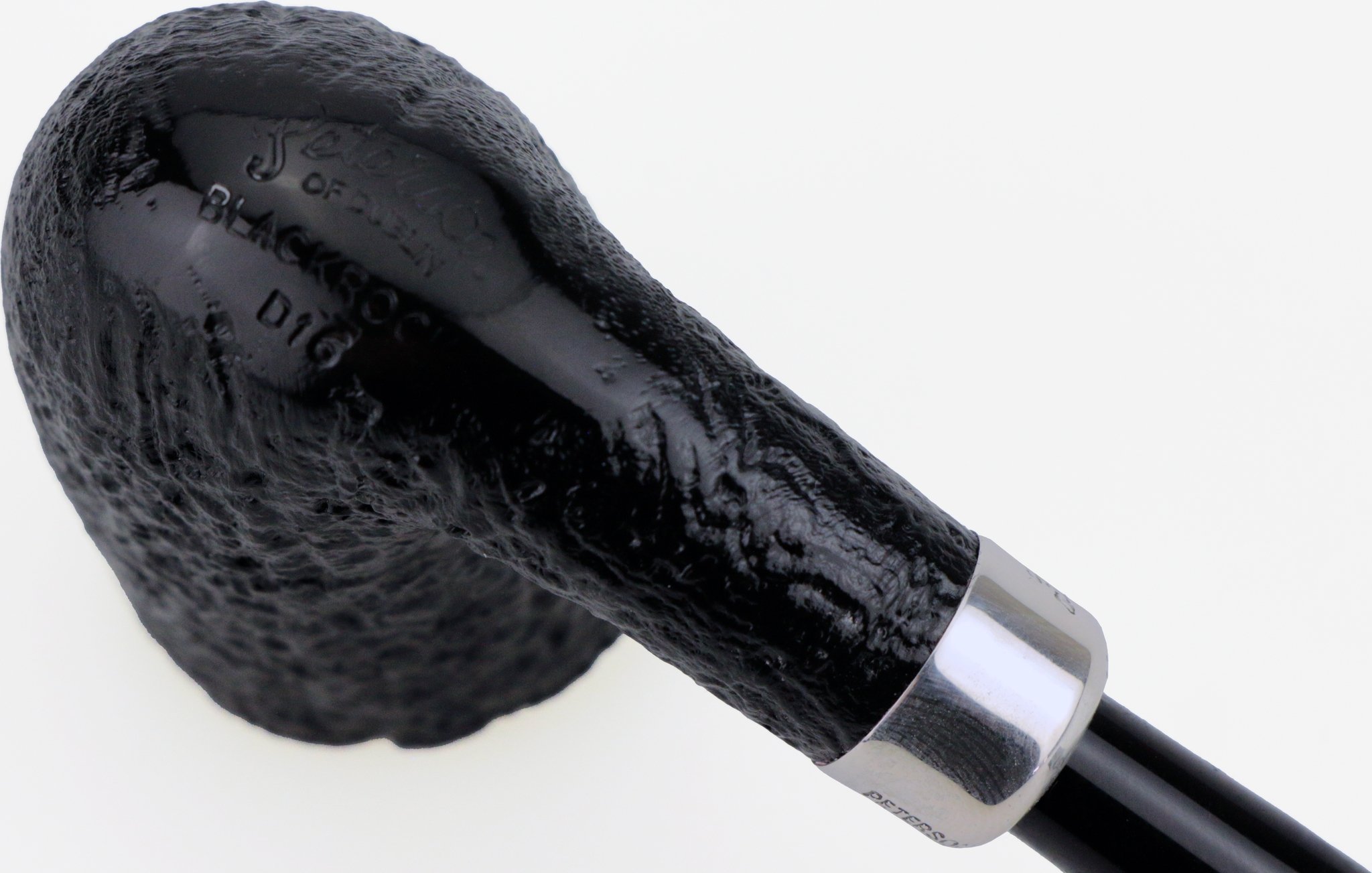 Peterson NOS Black Rocky Modell D16 (interne Nr. 8) Detailbild 3