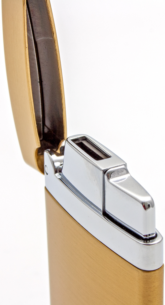 Rattray's Alfie Gold Satin (15074) offen