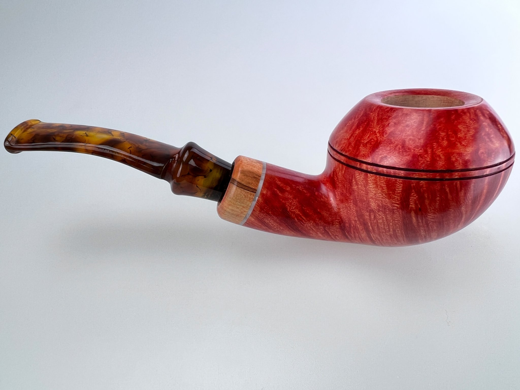 Volkan pipe by Alberto Paronelli Grade 6 (interne Nr. 20)