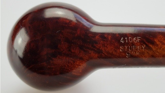 Dunhill Amber Root Pot Stubby 9mm 4106F 8880