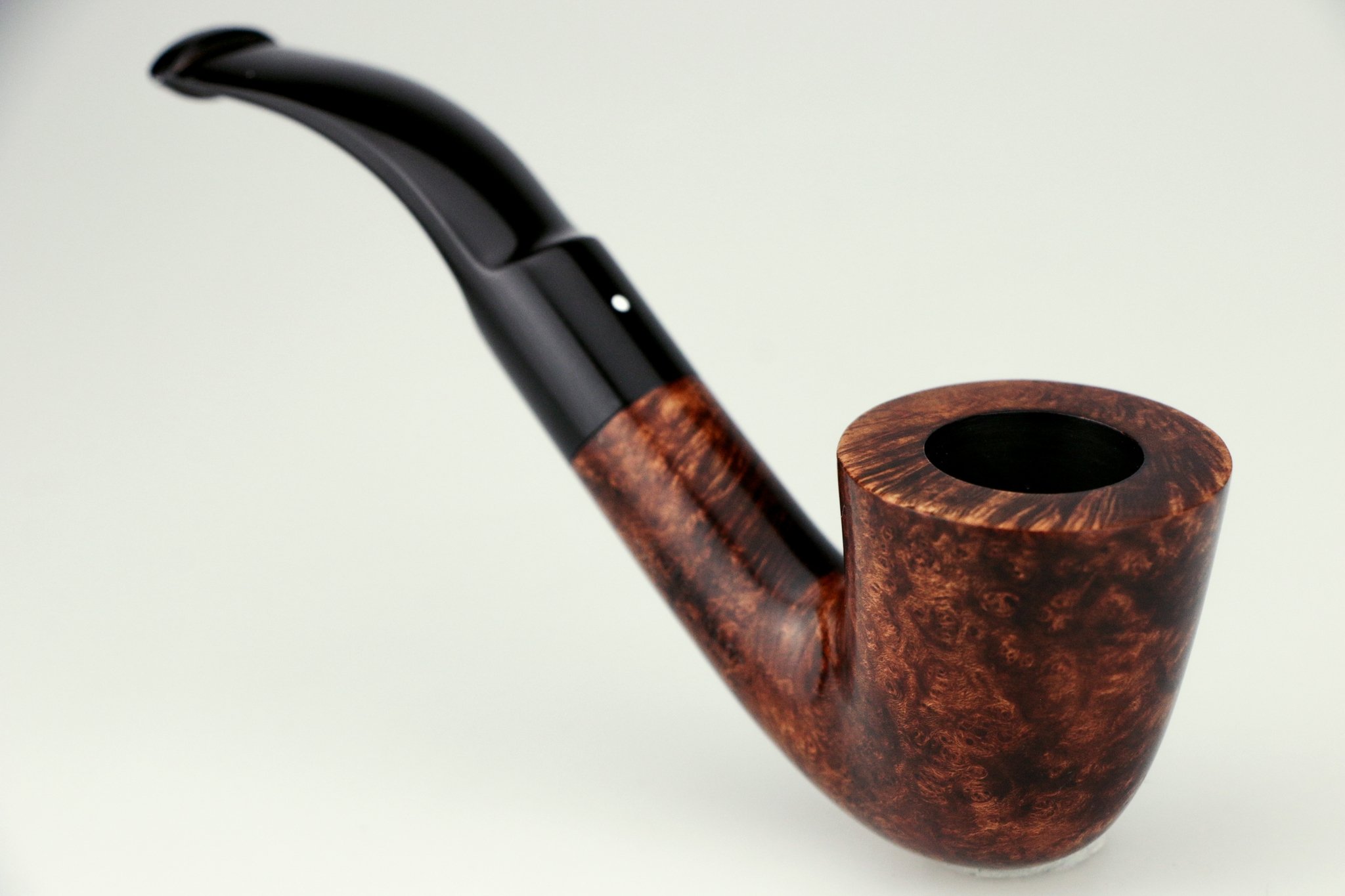 Amber Root No. 4214F Bent Dublin 9mm (Nr. 350)_04