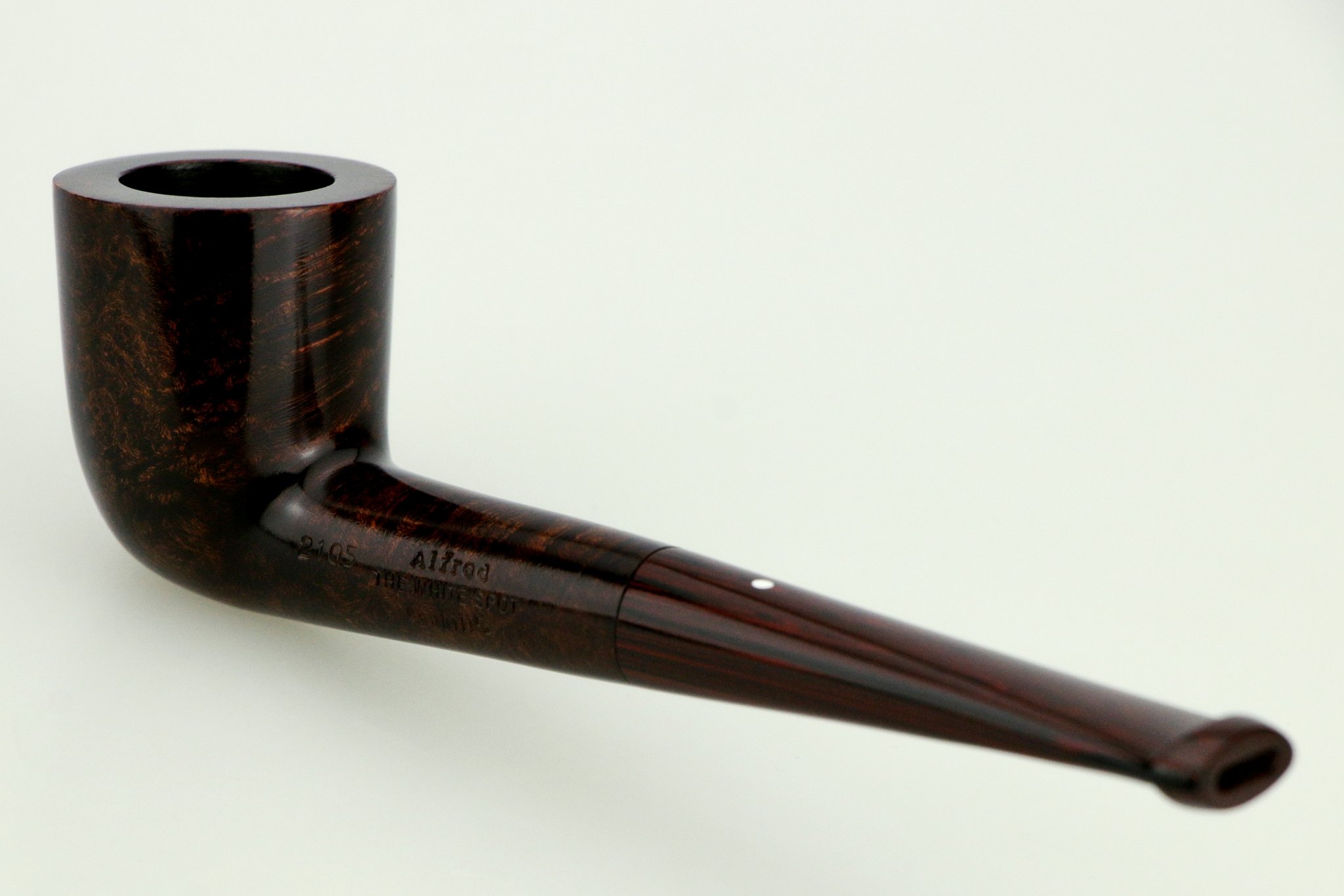 Dunhill_Chestnut_No_2105_Dublin_02