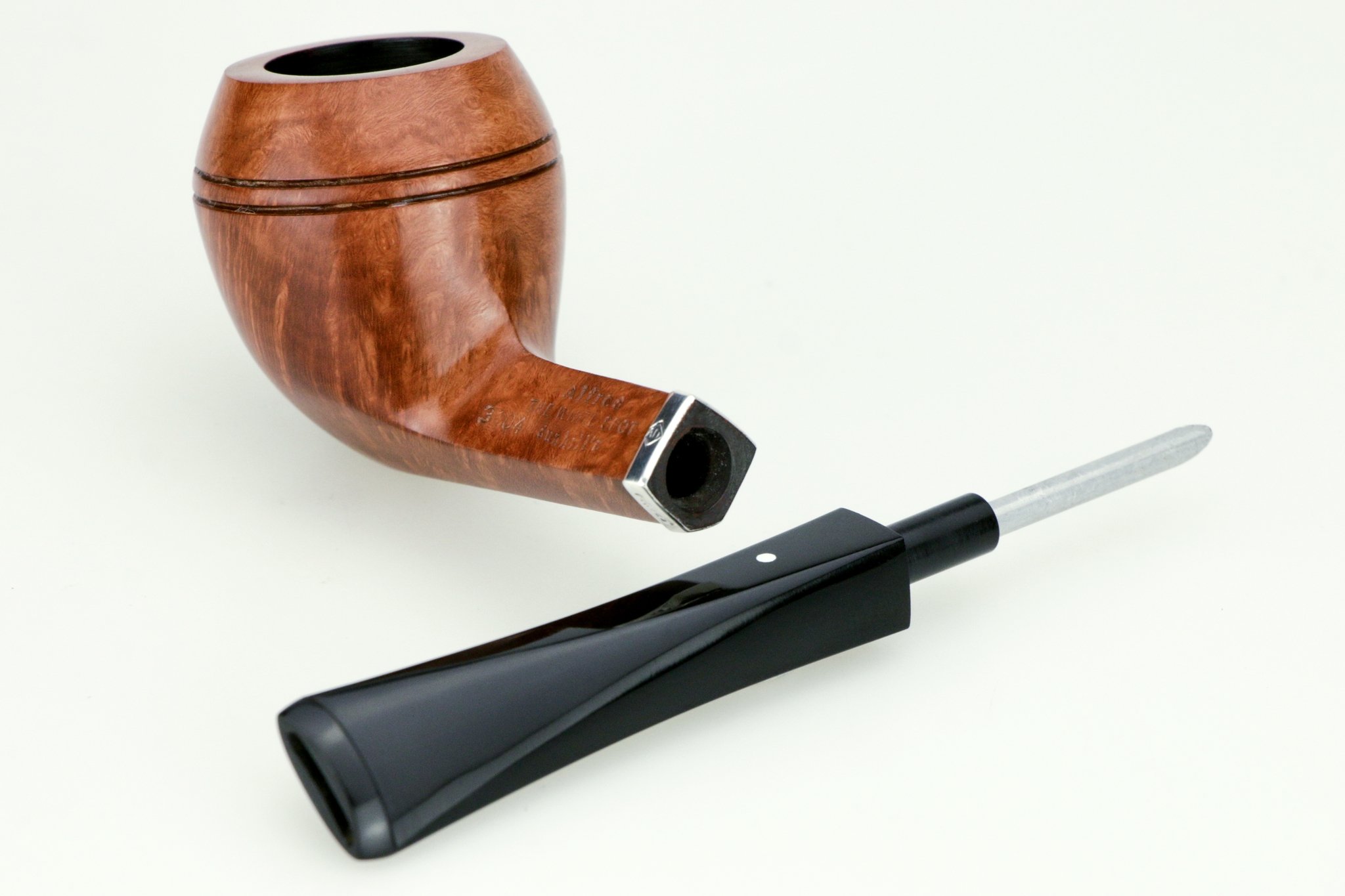 Dunhill_Root_Briar_No_3104_Bulldog_05