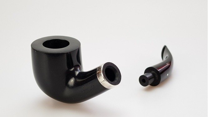 Dunhill Dress Pot Bent 9257