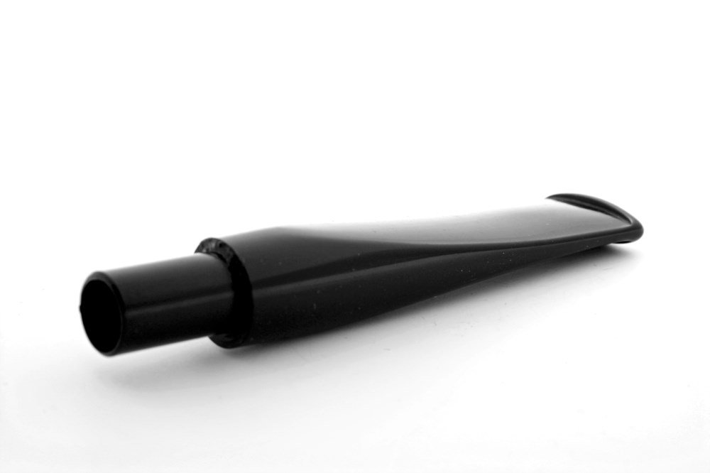 Classic Ersatzmundstücke und Adapter Mouthpiece Black Army (12659) liegend