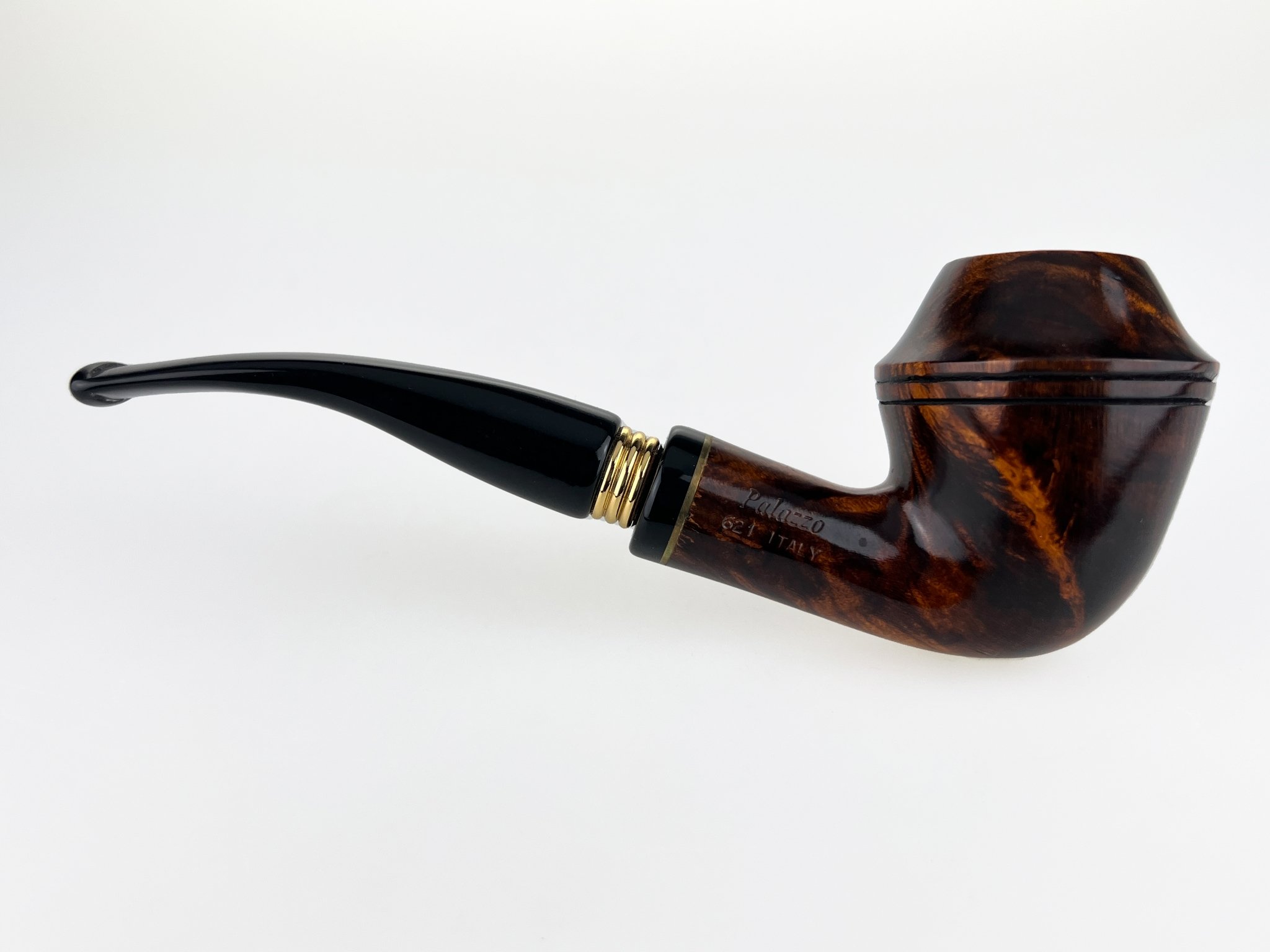 Aldo Morelli Pfeifen (interne Nr. 95) Modell 621 Palazzo Detailbild 1