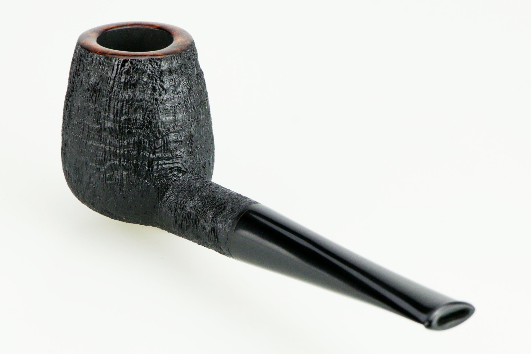 Sabina_Pipes_Sandblasted_Billiard_02