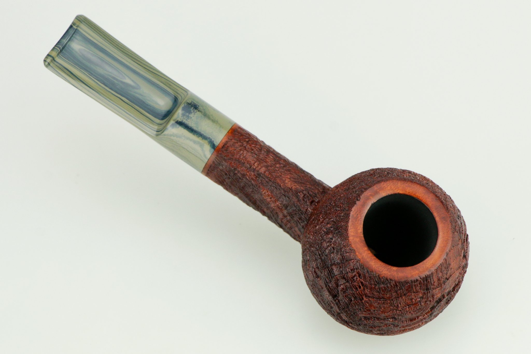 Sabina_Pipes_Sandblasted_Apple_03