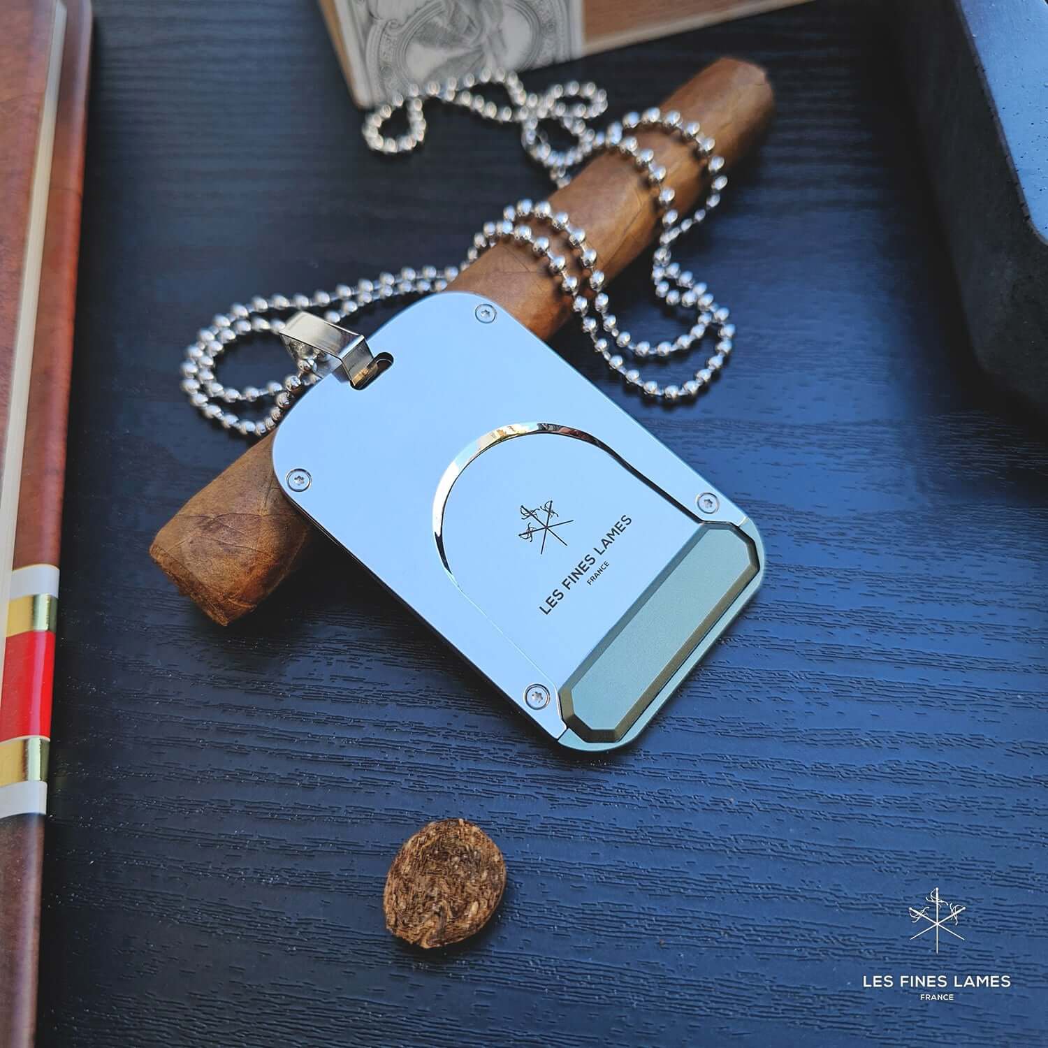 Les Fines Lames Le Tag (Cutter mit Kette) Grün (16981)_04