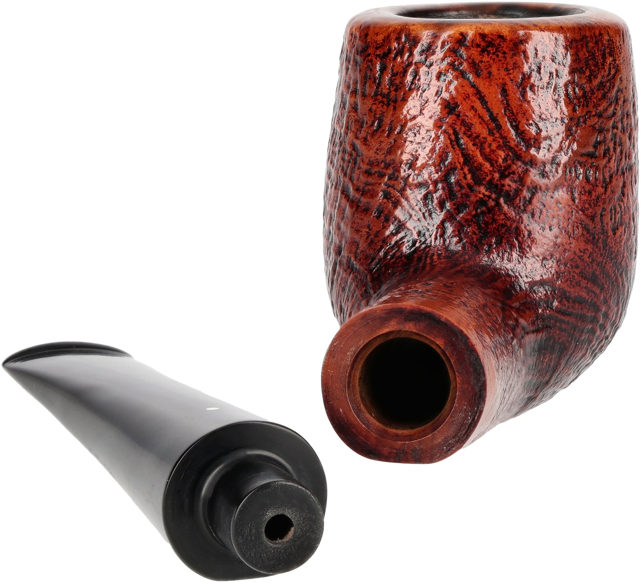 Dunhill Pipes Estates Nr. 37046 Tanshell 61032 (1979)_05