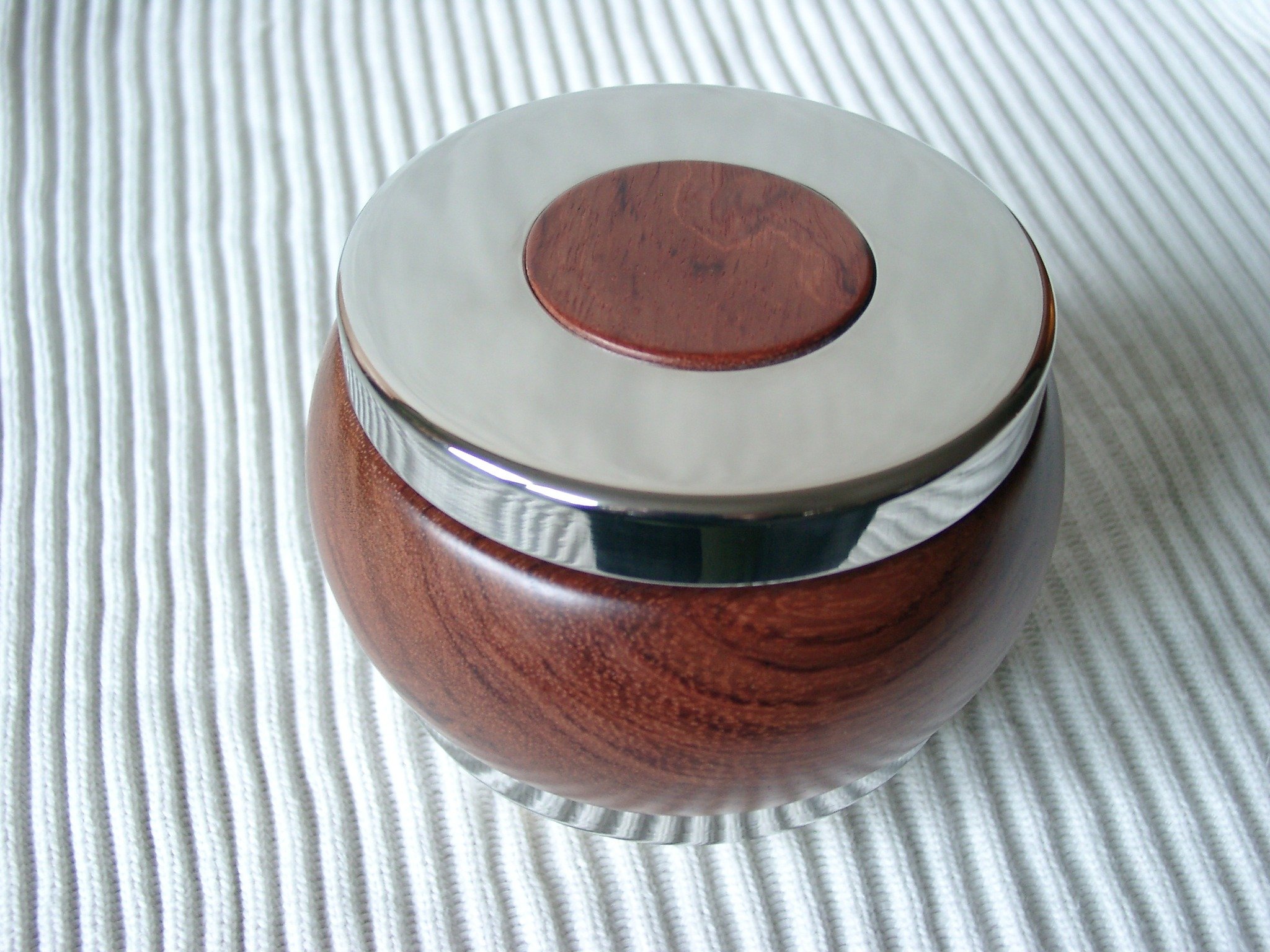 Guy Janot Tabaktopf klein Bubinga 7217 Tabaktopf klein Bubinga 7217