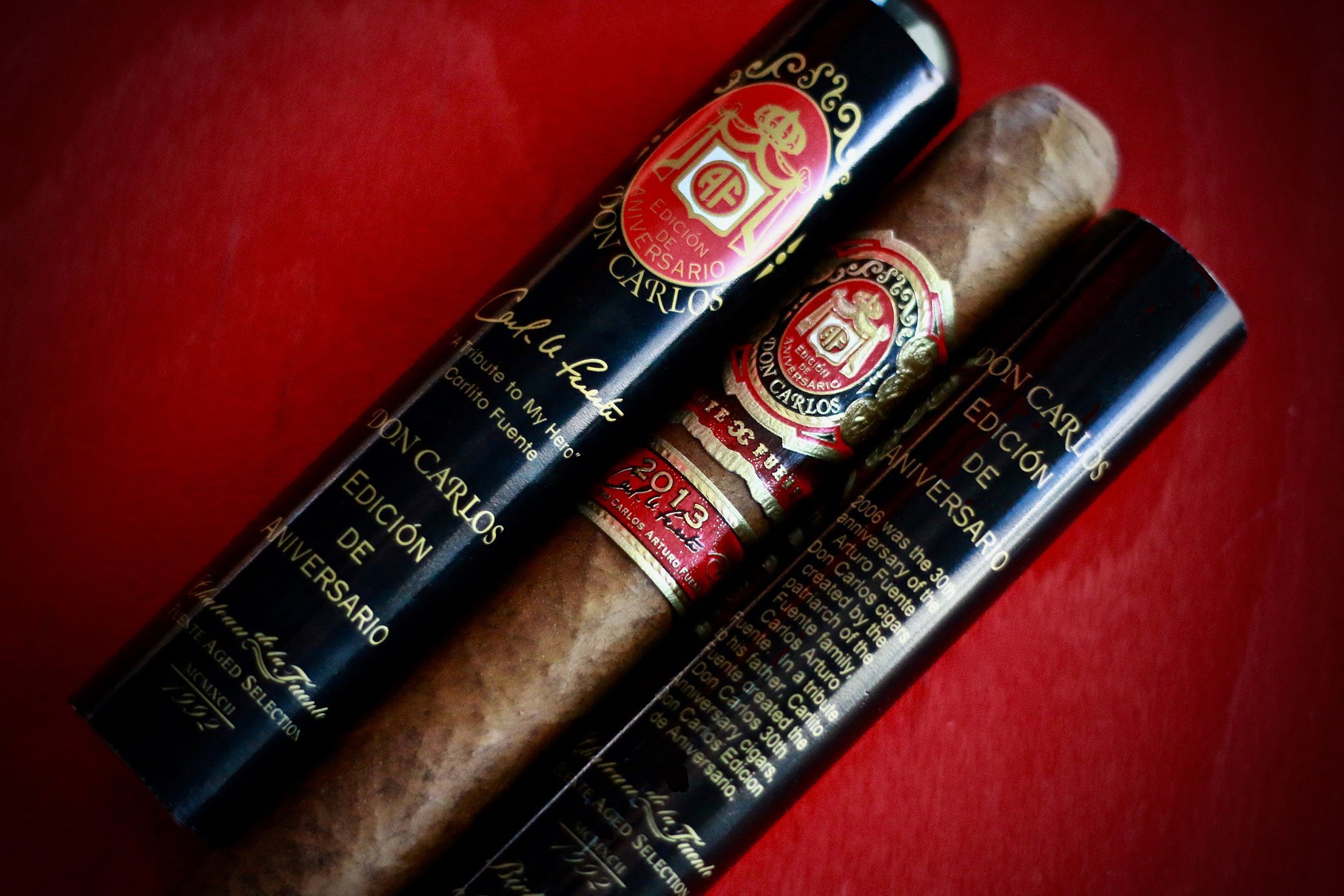Arturo Fuente Limited Editions Don Carlos Edicion de Aniversario Double Robusto (Limited Edition 202
