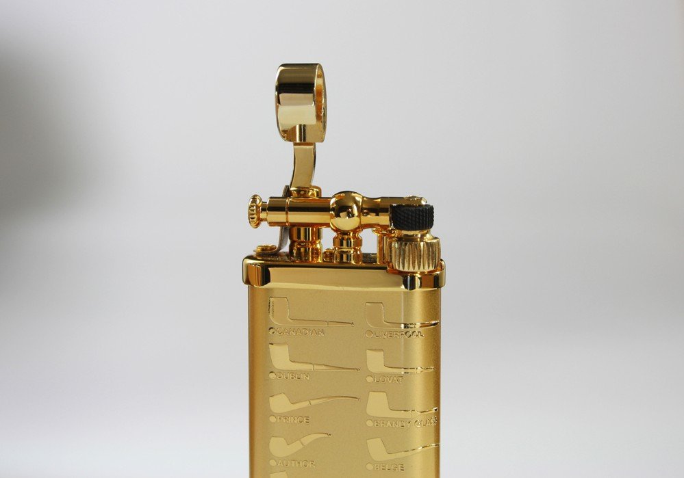 Corona Old Boy Classic (64-5415) Vergoldetes Messing Detailbild 1